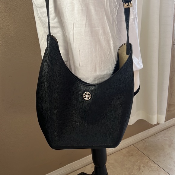 Tory Burch Handbags - ♥️TORY BURCH ♥️ crossbody